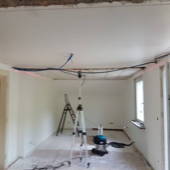 SALON 675X675 | MTS 68 DÉPANNAGE PLAFONDS TENDUS MULHOUSE Wittelsheim 2