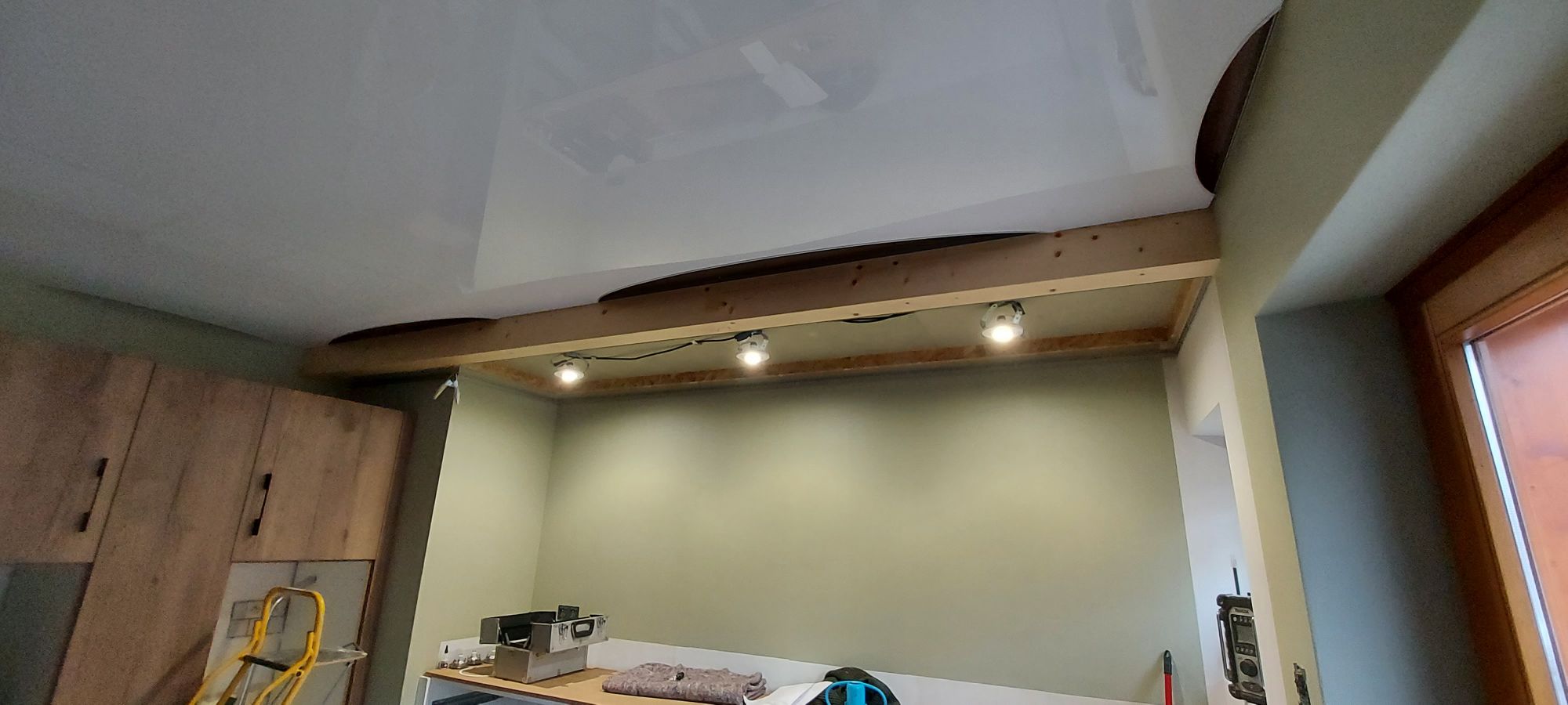 DECOUVREZ NOTRE DERNIER CHANTIER DE POSE DE PLAFOND TENDU A URBES Wittenheim 4